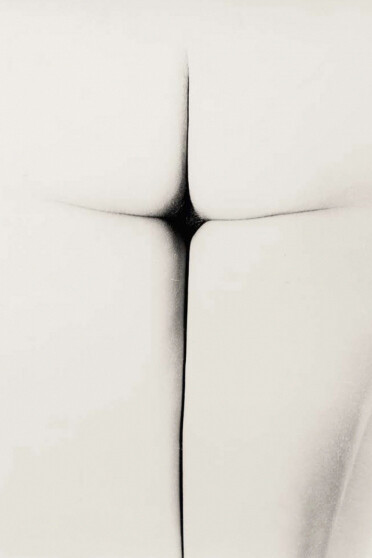 Erwin Blumenfeld. Courtesy of Corkin Gallery