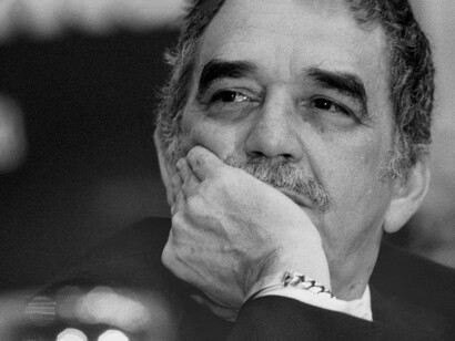 El primogénito de la hija de un coronel nació en el caserón de sus abuelos maternos en el corazón del Caribe