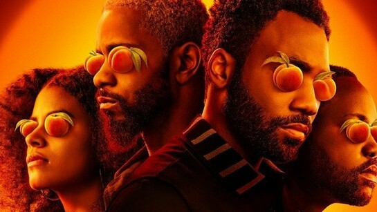 “Atlanta” faz um questionamento aos seus espectadores: quão estranho é o mundo quando se presta atenção à ele? Quando se presta atenção ao conceito de raça e à maneira como o mundo se modifica ao redor dele? Quando “Atlanta” analisa a cultura Afro-Americana dentro do contexto de um rapper da cidade de Atlanta, o analisa a partir de lentes surreais, explorando a Indústria Cultural, o racismo, o trabalho, o dinheiro, relacionamentos humanos, e o existencialismo inerente em tais tópicos. A série é descrita ora como uma comédia, ora como drama, suspense ou terror. “Atlanta” não se encaixa em nenhum desses rótulos porque é, de fato, uma série afro-surrealista