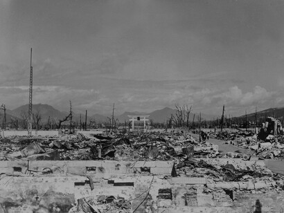 La ciudad de Nagasaki tras los bombardeos atómicos, 1945