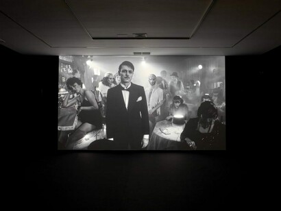 Julian Rosefeldt, Exhibition view. Courtesy of Galeria Helga de Alvear 