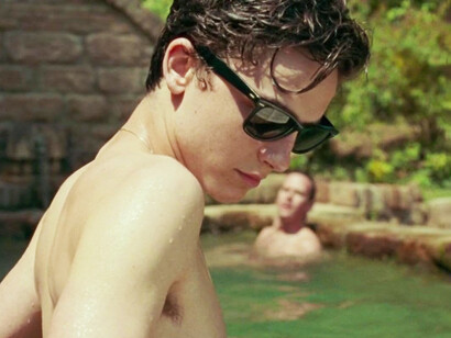 La película enseña que amar es aceptar la herida que vendrá, un salto al vacío donde la belleza y el dolor se confunden hasta volverse inseparables