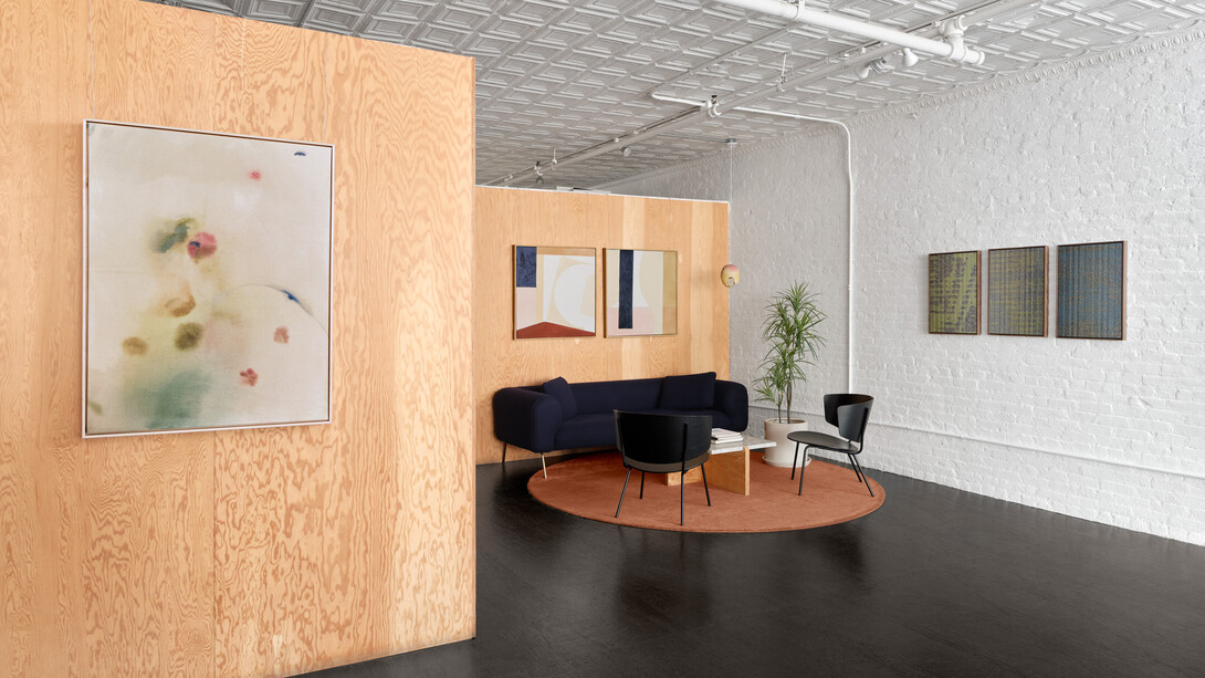 Various artists, In soft motion, exhibition view. Courtesy of Uprise Art