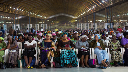 Pultizer religion, church congregation