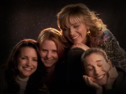 La amigas Carrie Bradshaw, Samantha Jones, Charlotte York y Miranda Hobbes protagonizan la historia en Sex and the City