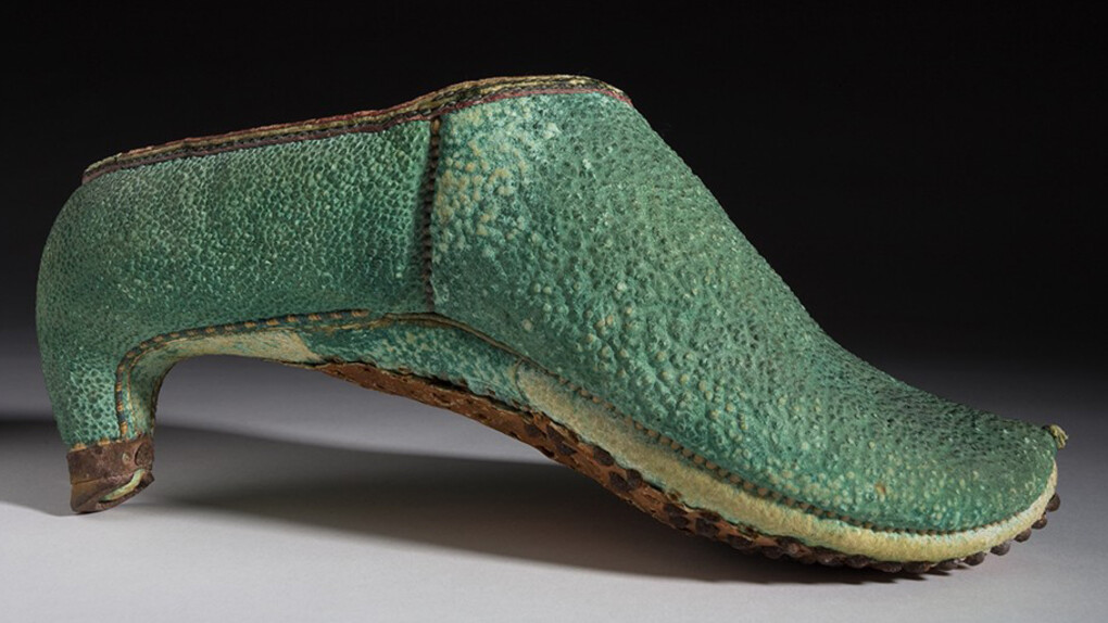 Standing Tall. Courtesy of Bata Shoe Museum 