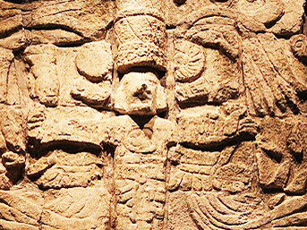Original tallado maya de la cultura Chichen Itza, México 