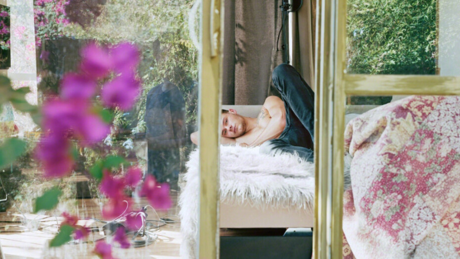 I Know How Furiously Your Heart Is Beating. Courtesy of Fraenkel Gallery