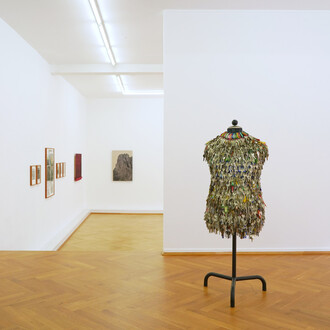 Various artists, Archives and orbits, exhibition view. Courtesy of Bernhard Knaus Fine Art