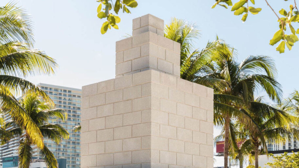 Sol LeWitt. Courtesy of ICA