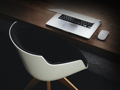 En un texto expositivo, el lenguaje es preciso y convincente; además, se utilizan sustantivos y adjetivos seleccionados cuidadosamente