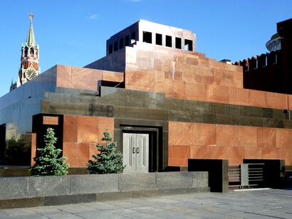 Alekseï Chtchoussev, Mausolée de Lénine, Moscou, 1931