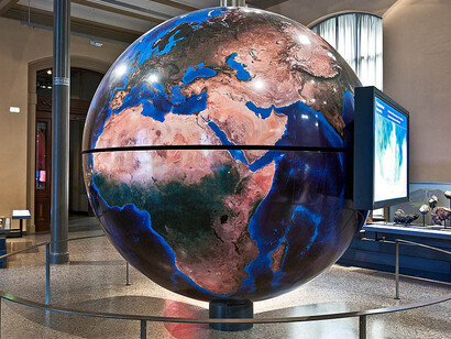System Earth. Courtesy of Museum für Naturkunde