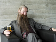 Aubrey de Grey lleva años buscando la fórmula de la inmortalidad en el campo de la senescencia negligible ingenierizada