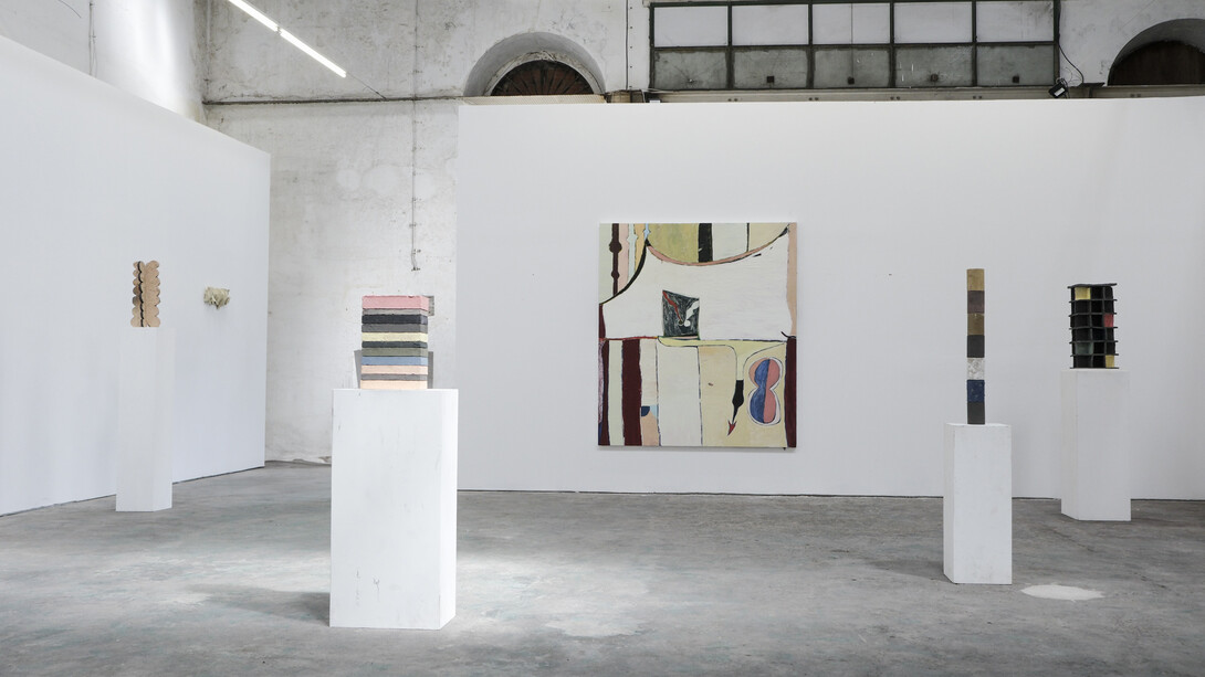 Manuella Silveira e Vasco Futscher, Meia meia, vista da exposição. Cortesão da Kubikgallery