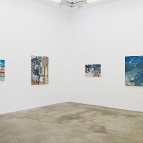 Aya Takano, Exhibition view. Courtesy of Galerie Perrotin