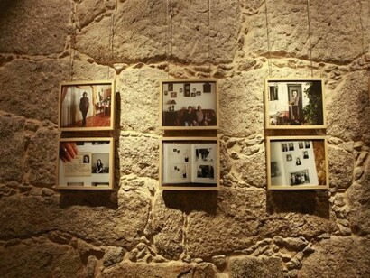 Nelson D´Aires, _Álbum de Família_, Vista da Exposição Demora, Espaço Mira, Porto, 2013. International Festival of Photography – Encontros de Imagem. © Inês Valle  
