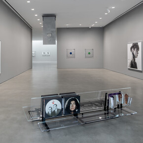 Rosemarie Trockel, The kiss, exhibition view. Courtesy of Gladstone Gallery