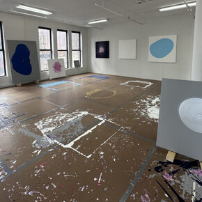 Ed Cohen, Calm madness, exhibition view. Courtesy of Winston Wächter Fine Art