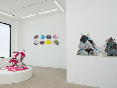 Total Knockout, Exhibition view. Courtesy of Anat Ebgi