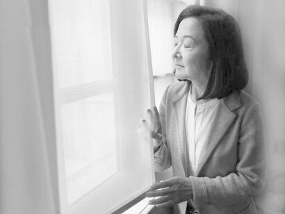 Yoko Ogawa, L’isola dei senza memoria. Una Polizia Segreta presiede in maniera sistematica e brutale all’oblio collettivo