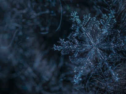 Um floco de neve visto de perto