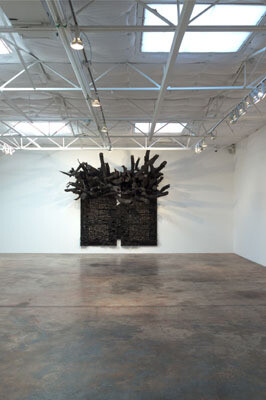 Leonardo Drew. Courtesy of Talley Dunn Gallery