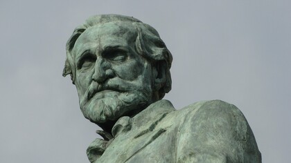 Monumento a Verdi ubicado en Busseto, provincia de Parma, cuna del célebre compositor