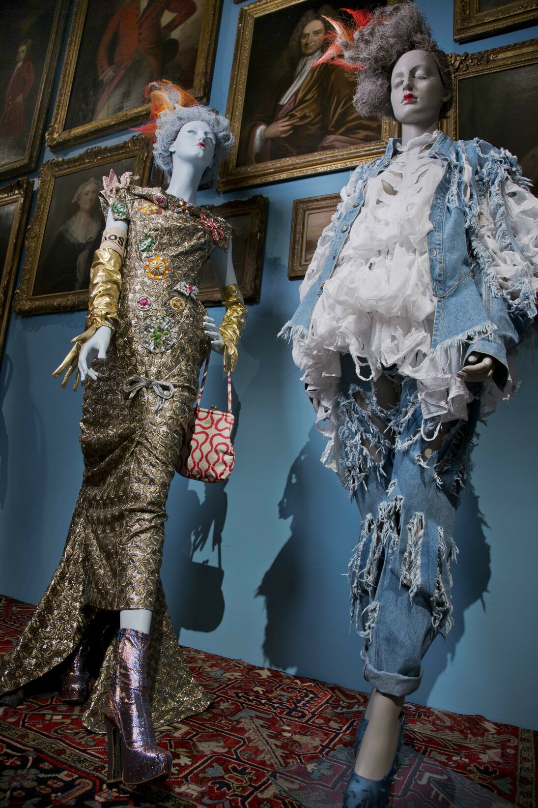 Dress Up Story, exhibition view, 2015