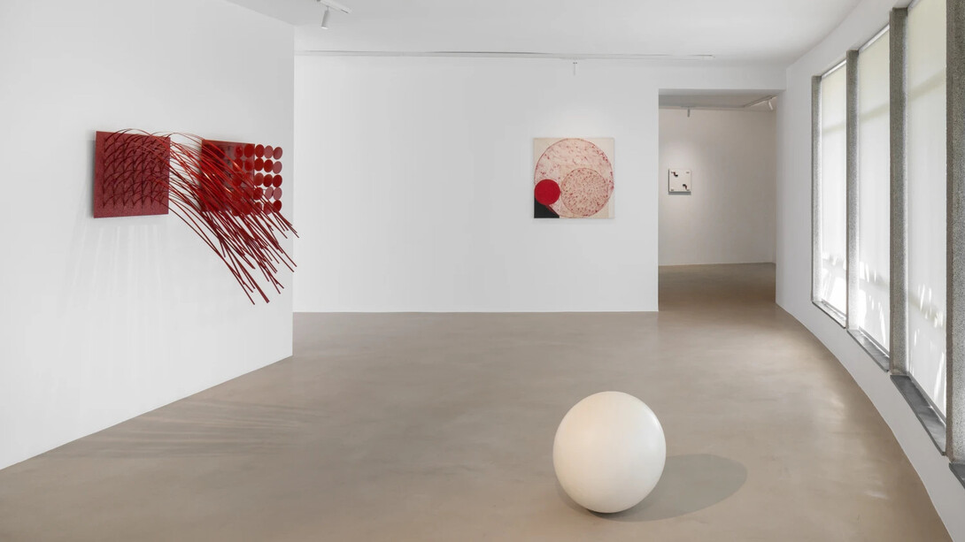 Lygia Pape, Sendo, vista da exposição. Cortesia de Mendes Wood DM