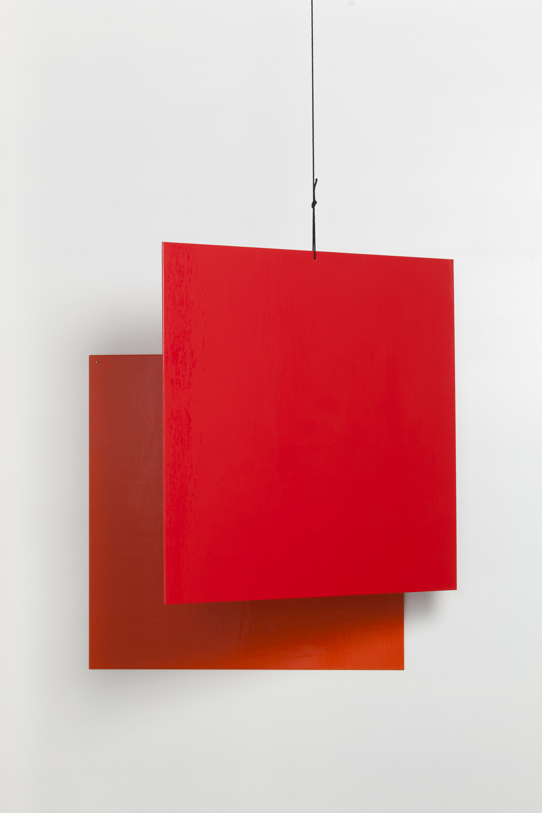 Camilla Løw, Horizontal Noon, 2014, Hand painted in enamel on aluminium & cord,75 cm x variable height