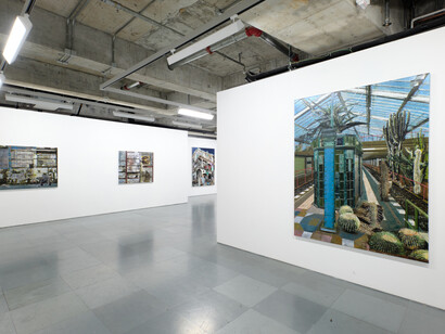 Installation view, Yuan Yuan, ‘Irregular Pearl’, Edouard Malingue Gallery, Hong Kong, 2020. Image courtesy of Edouard Malingue Gallery.