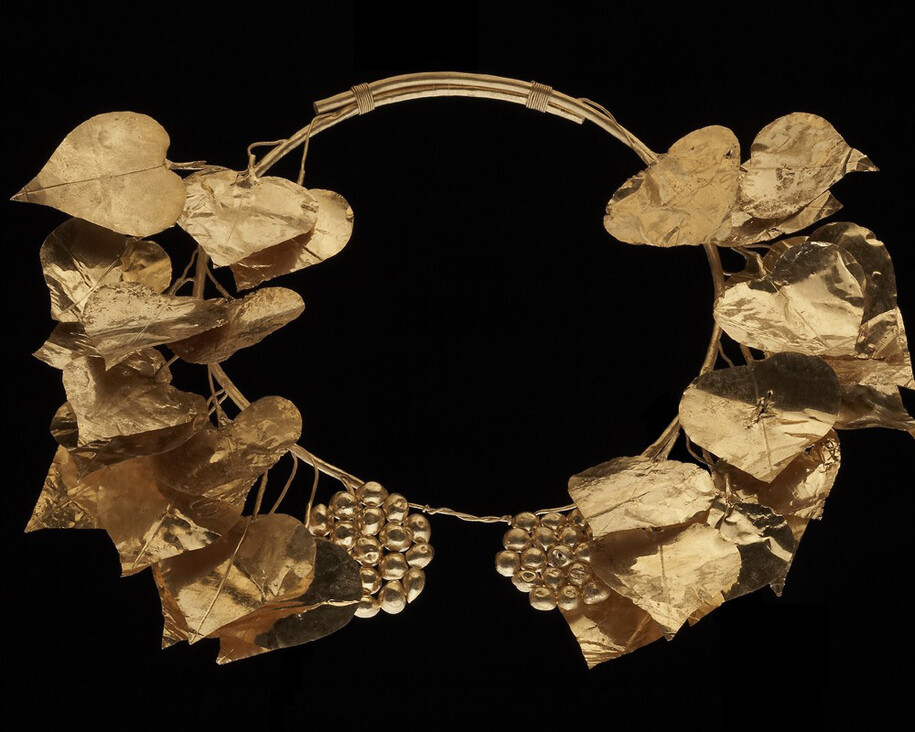 The Gold of Macedon. Courtesy of Αrchaeological Museum of Thessaloniki