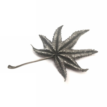 Dear Thing. Courtesy of Gallery S O