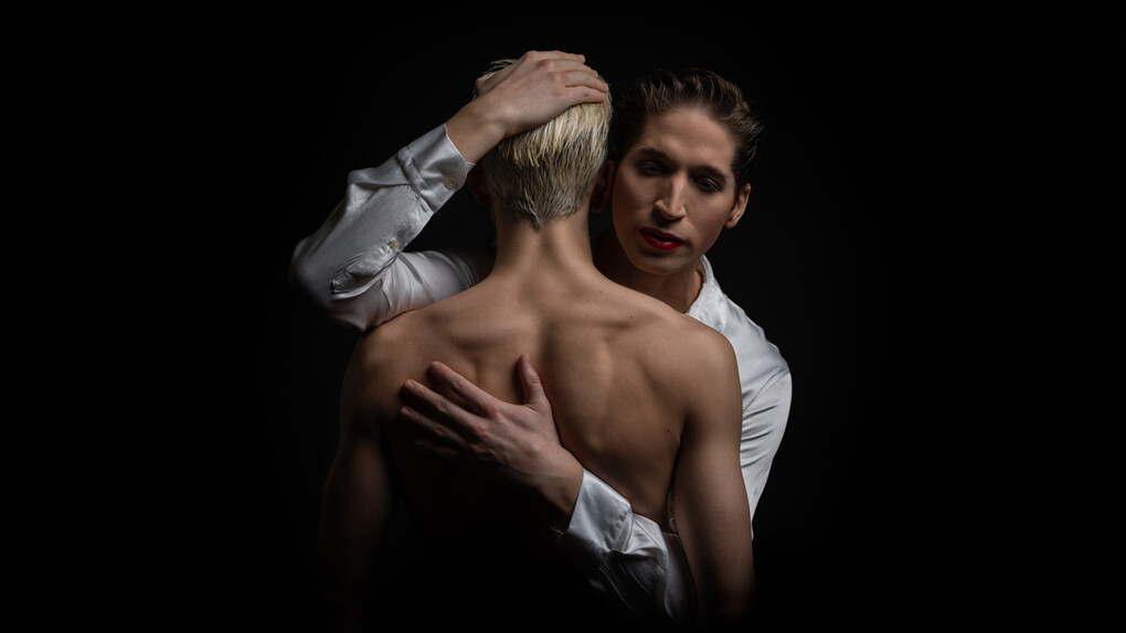 Lili Elbe Show is inspired by the story of the transsexual Lili Elbe told in The Danish Girl, photo Angelina Bertrand