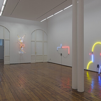 Keith Sonnier. Courtesy of Galleria Fumagalli