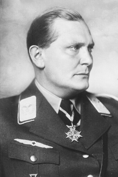 Como ministro de Prusia, creó la Gestapo y estableció las bases del aparato de terror contra los opositores políticos