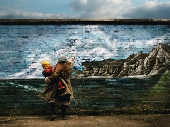 Hannah Starkey, Untitled, March 2013, C-print 49 x 65 1/8 inches; 124.5 x 165.4 cm (framed) Edition of 5; 2 AP, Courtesy the artist and Tanya Bonakdar Gallery, New York.