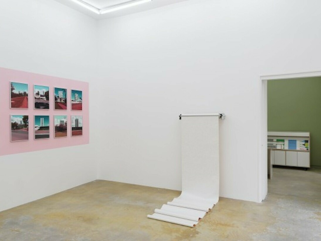 Starting from a book, Exhibition view. Courtesy of Florence Loewy
