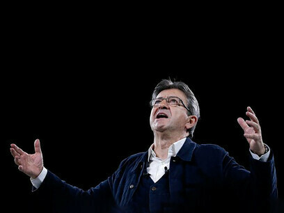 Luc Mélenchon, Les Insoumis party in France. He no longer speaks of right and left, but only of "the people" and the "elites", class conflicts are left aside © Reuters
