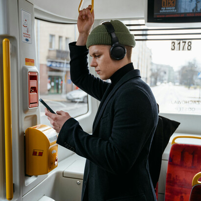 Sair da zona de conforto e se mudar para outra cidade para estudar é um ato corajoso que leva ao crescimento pessoal e à conquista de novos objetivos