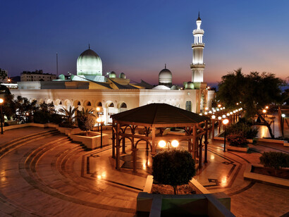 Jordan - Aqaba - Al-Sharif Al-Hussein bin Ali Mosque ©  NiJ0 at flickr