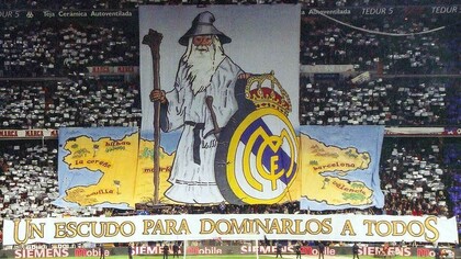 Lucido mural realizado por parte de los aficionados del Real Madrid