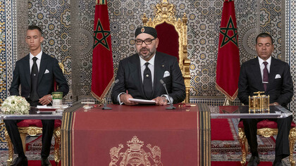 Re del Marocco Mohammed VI. Il Marocco è il Paese che, risparmiato dalla Primavera Araba, gode oggi di un alto indice di popolarità internazionale