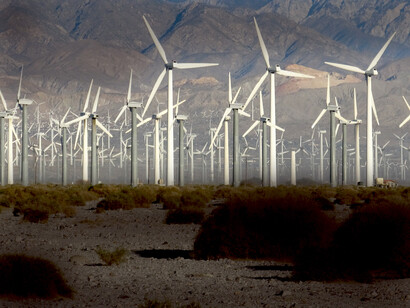 Industrial wind turbine facilities contribute to climate change © Ken Lund