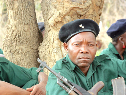 Soldado apoiador da RENAMO, Moçambique