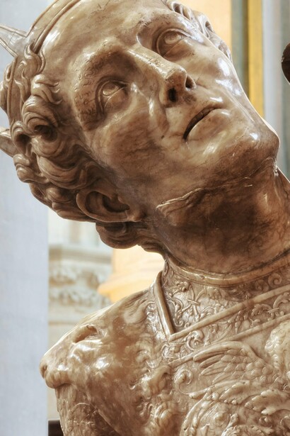 Julio César cargando la tumba de Engelberto II de Nassau