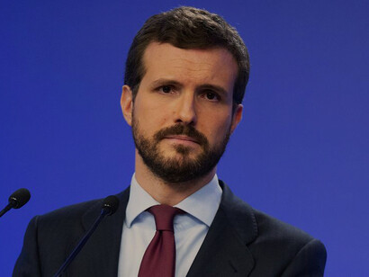 Pablo Casado quien, tras ocupar algunos cargos orgánicos en el Partido Popular, alcanzó la presidencia del mismo en julio de 2018, cargo que ocupó hasta abril de 2022