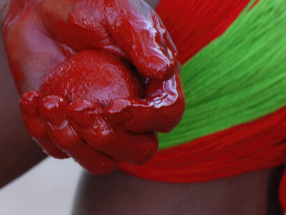 Mahku collective Yube Nava Ainbu
serigraphy, 2023. Courtesy of Weltmuseum Wien