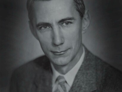 Claude Shannon a pioneer in the works of quantum information is posing for a picture